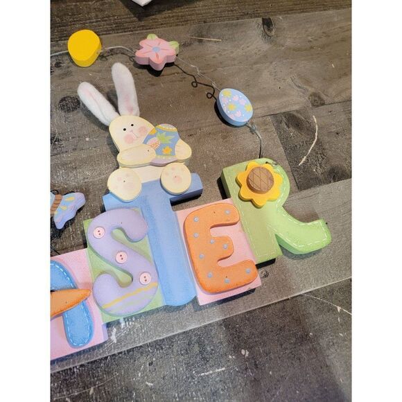 Wooden Easter Bunny carrot butterfly spring sign decor - Picture 4 of 5